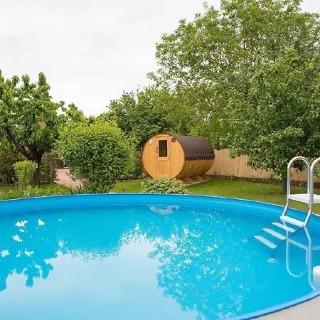 Mit Garten, Grill Und Gemeinschaftspool Holiday home *